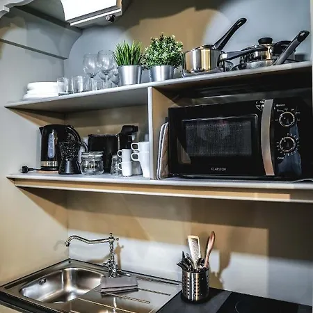 Art Black & White Apartment